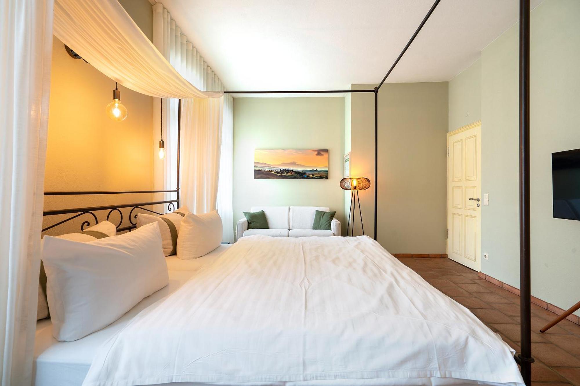 Albergo-Toscana บาดชานเดา ภายนอก รูปภาพ