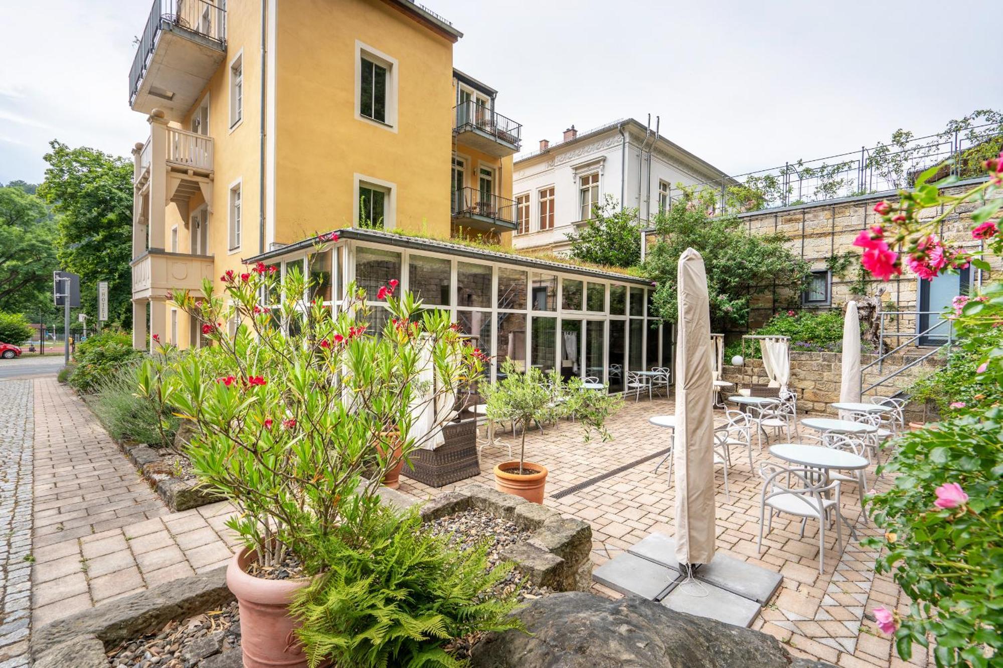 Albergo-Toscana บาดชานเดา ภายนอก รูปภาพ