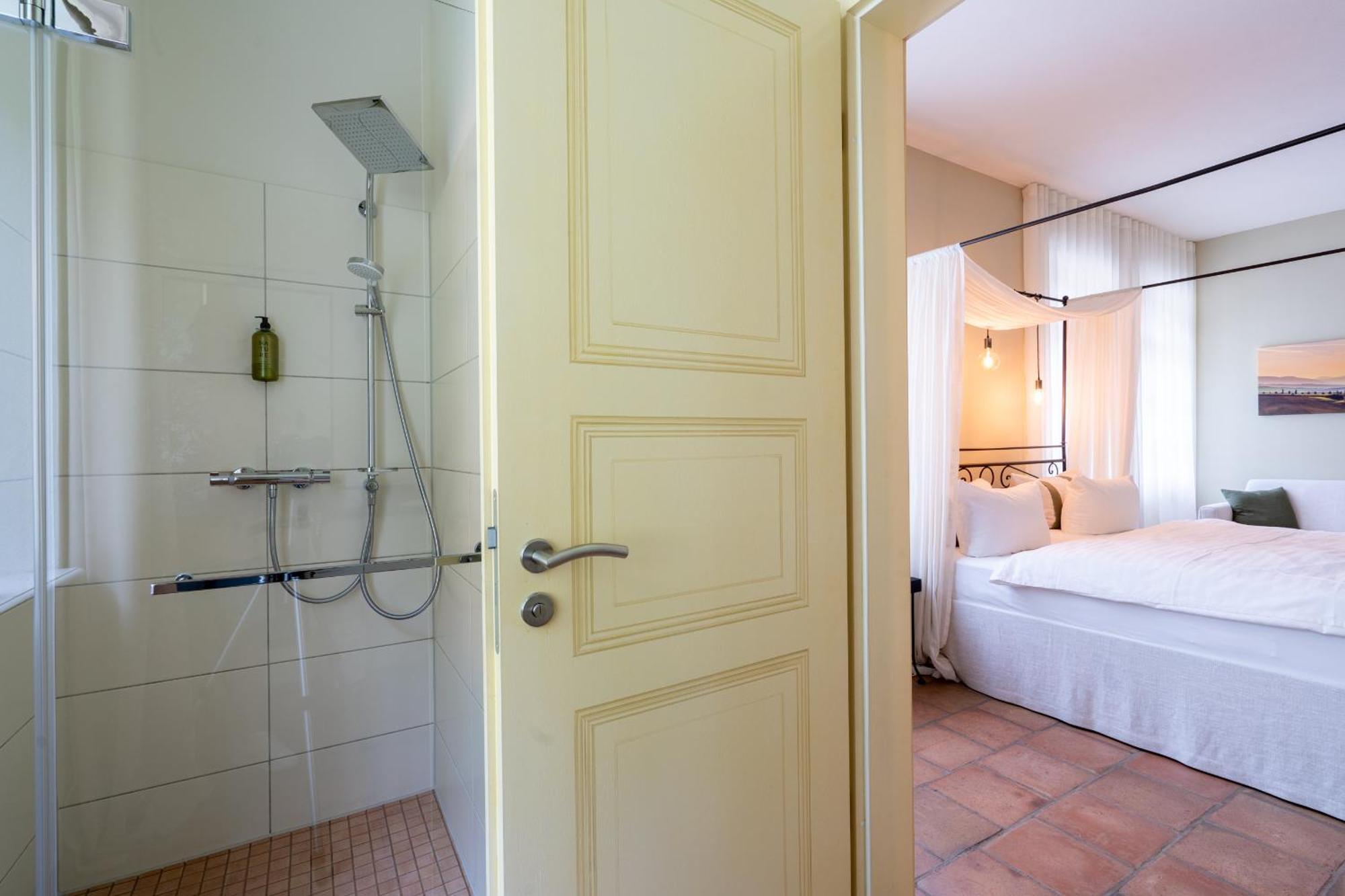 Albergo-Toscana บาดชานเดา ภายนอก รูปภาพ