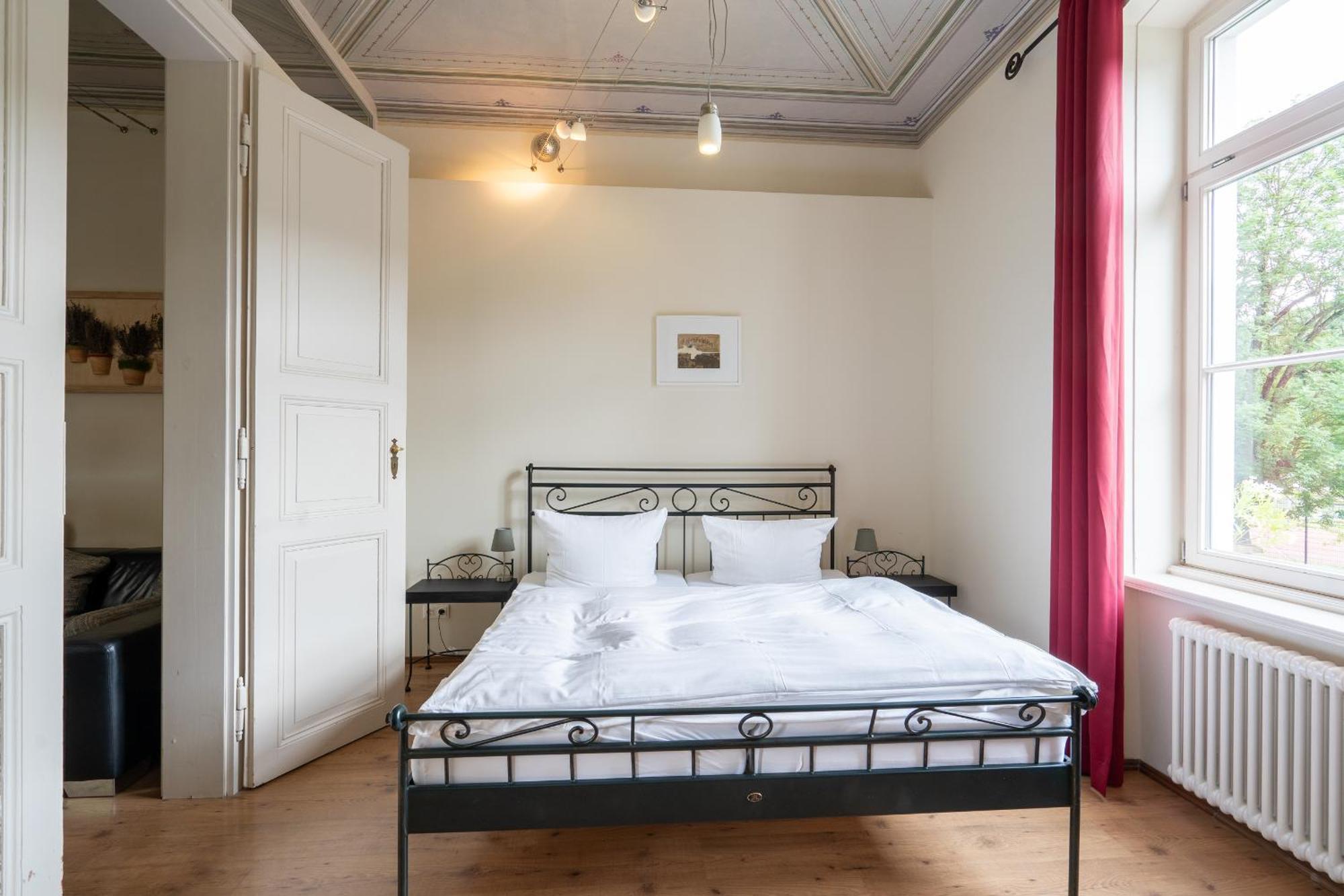 Albergo-Toscana บาดชานเดา ภายนอก รูปภาพ